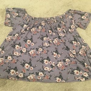 American Eagle Floral Off-The-Shoulder Top
